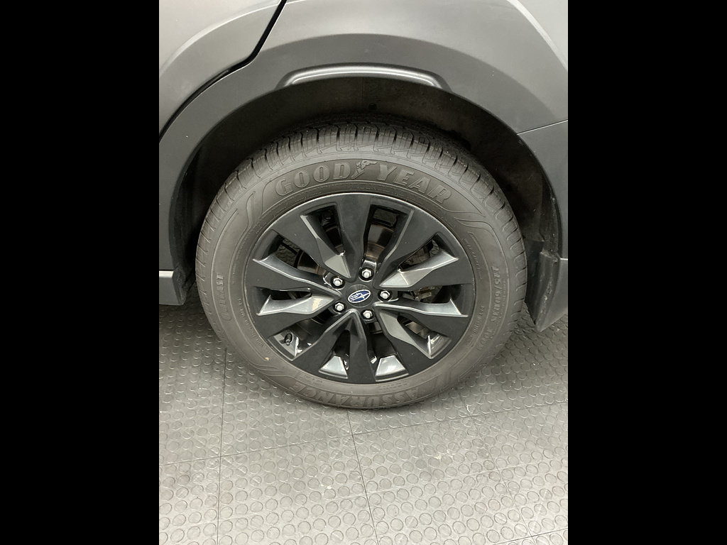 Used 2024 Subaru Outback Onyx Edition AWD/4WD image 37