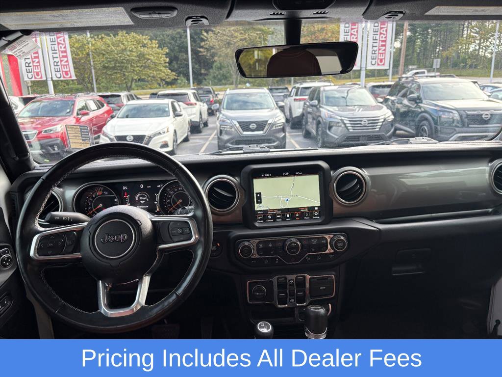Used 2020 Jeep Wrangler Unlimited Sahara AWD/4WD image 8
