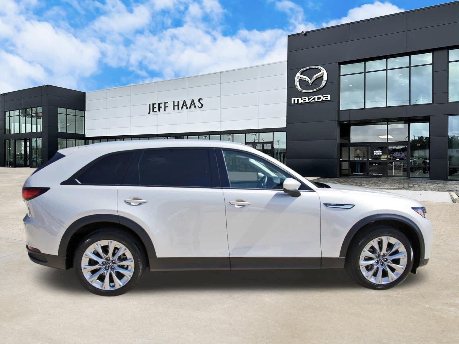 Used 2026 MAZDA CX-90 3.3 Turbo w/ Preferred Package AWD/4WD image 5