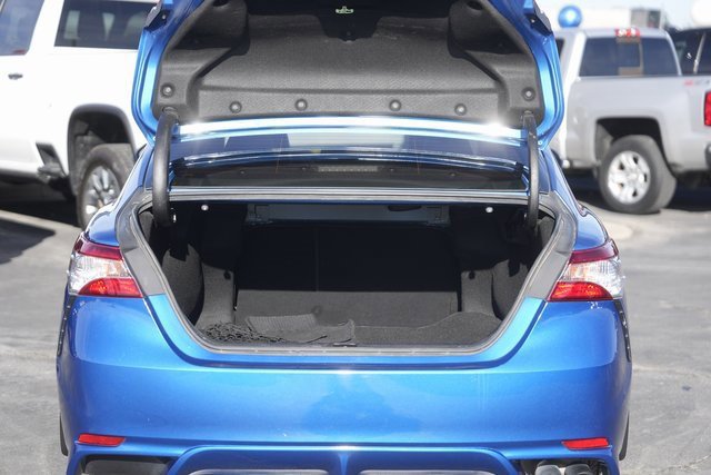 Used 2020 Toyota Camry SE image 31
