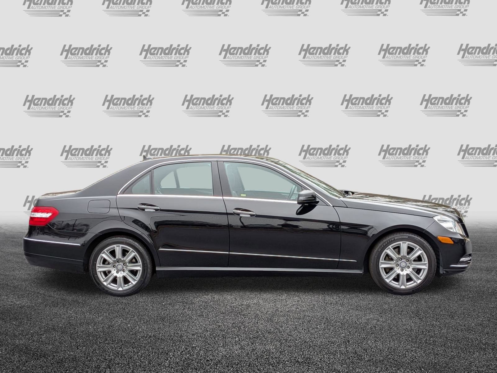 Used 2013 Mercedes-Benz E 350 4MATIC Sedan image 11
