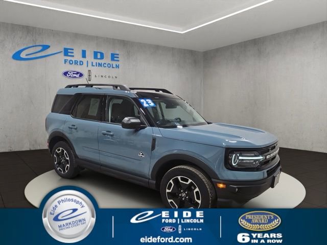 Used 2023 Ford Bronco Sport Outer Banks w/ Tech Package image 1