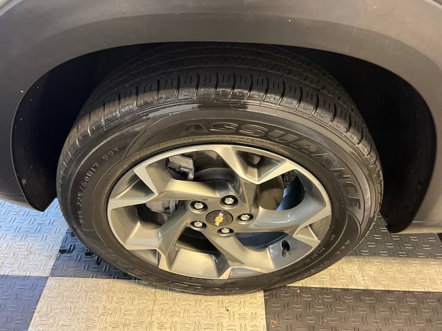 Used 2024 Chevrolet Trax LT w/ Driver Confidence Package FWD image 8