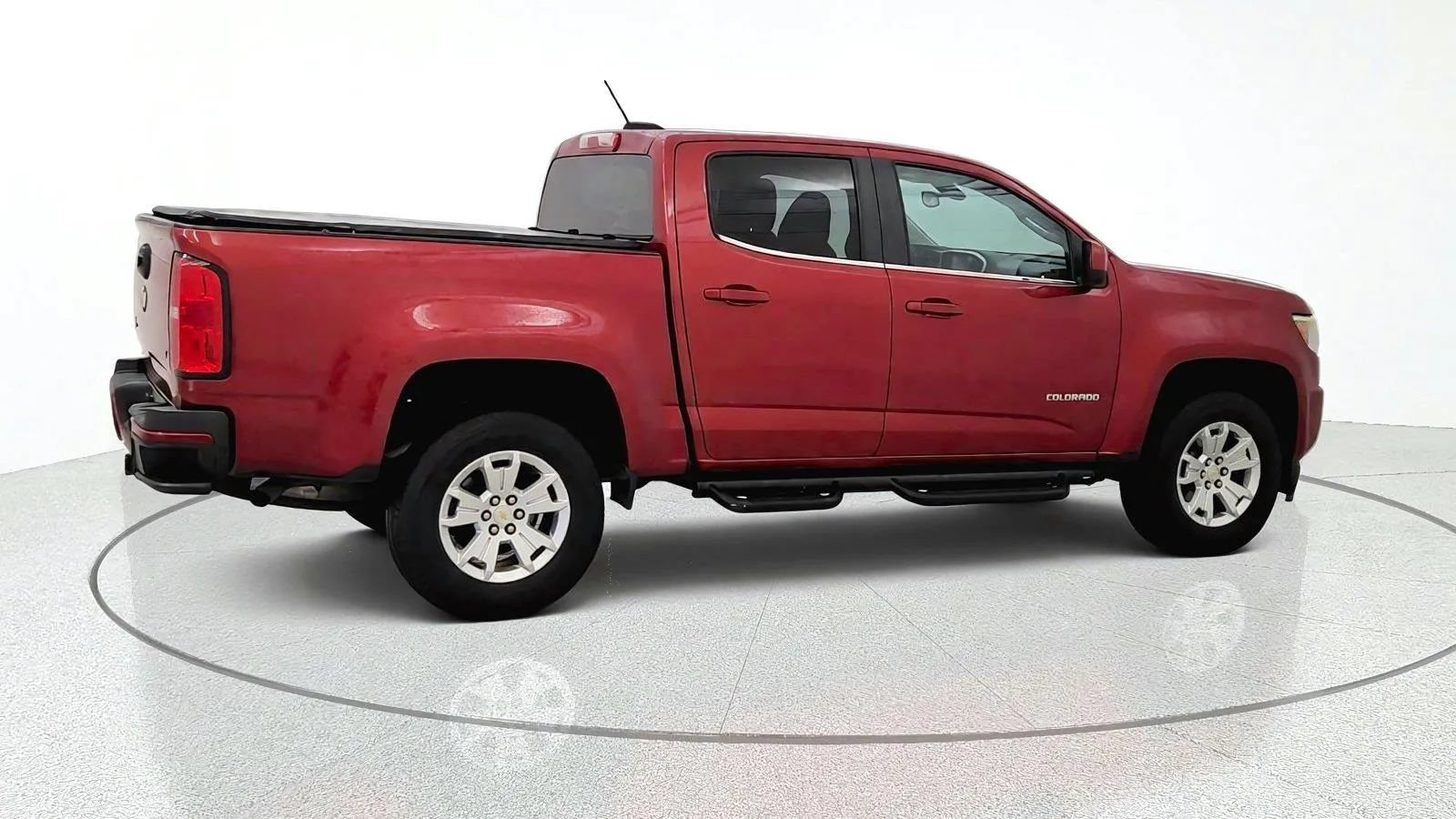 Used 2015 Chevrolet Colorado LT w/ LT Convenience Package RWD image 9