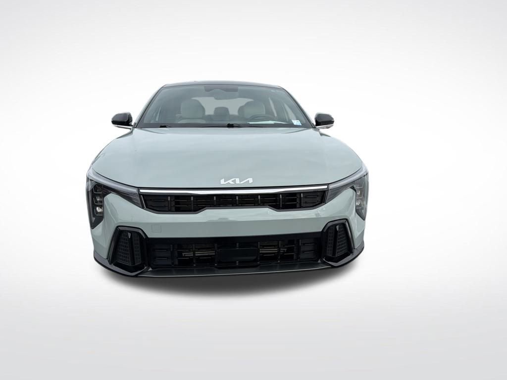 Used 2025 Kia K4 GT-Line w/ GT-Line Premium Package image 9