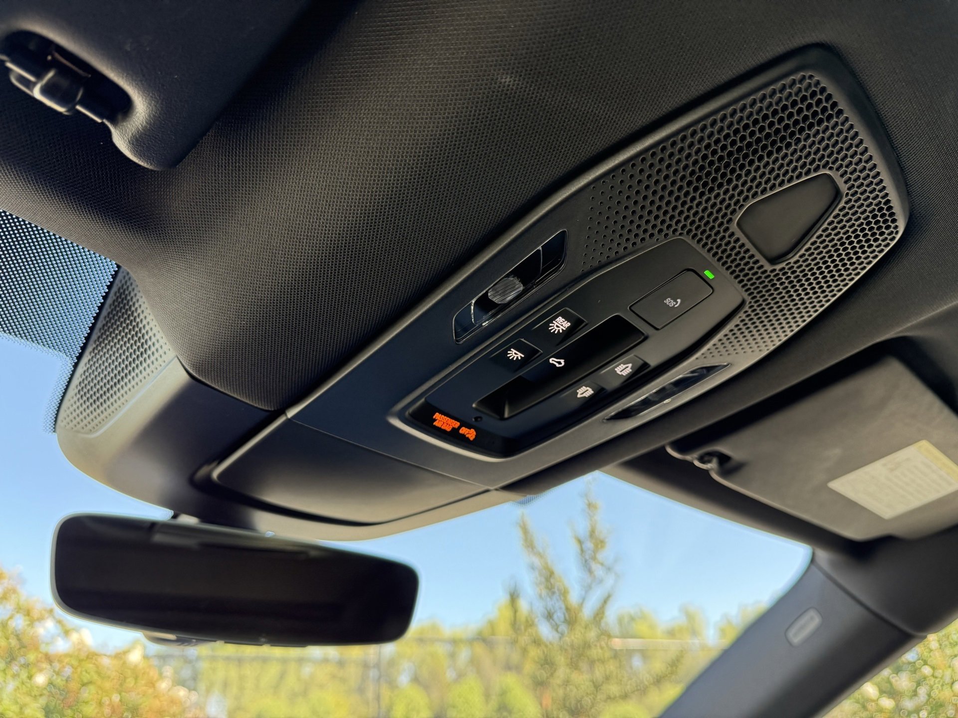 Used 2025 Porsche Macan Electric image 17