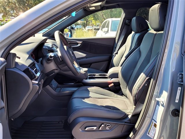 New 2025 Acura RDX A-Spec image 3