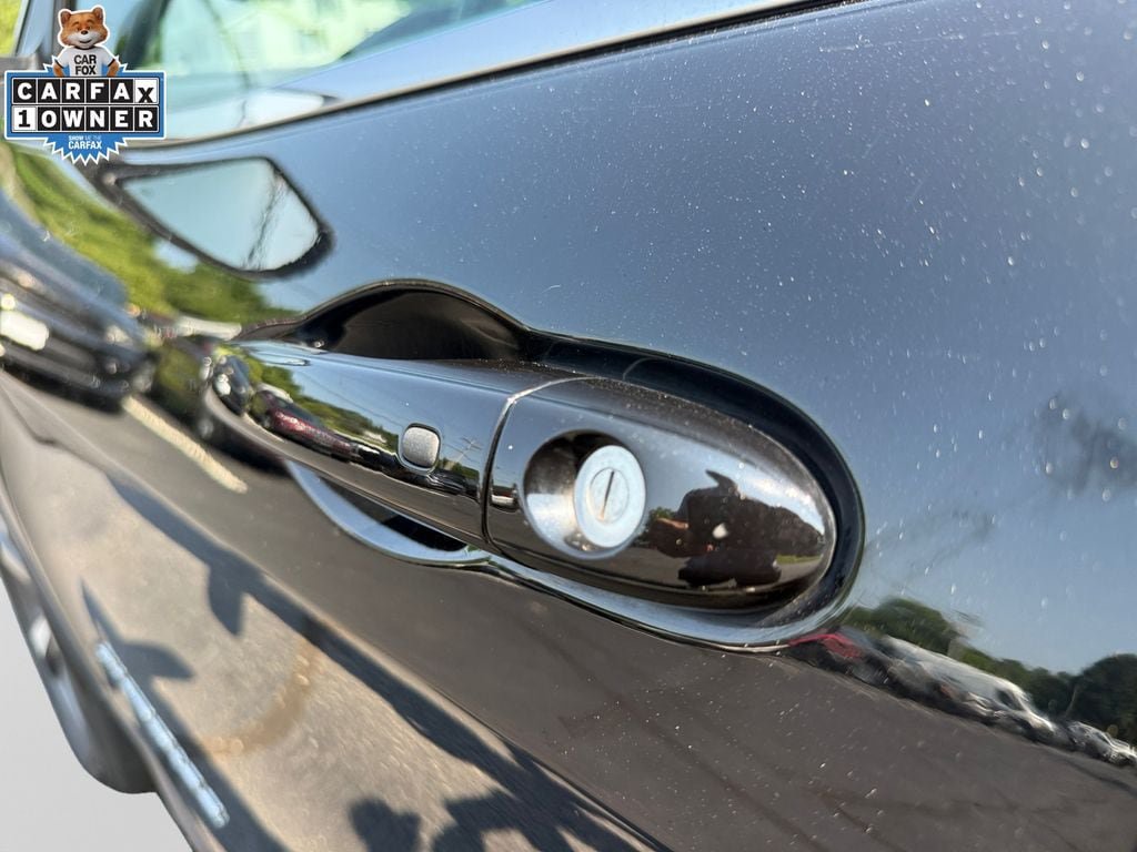 Certified 2022 Jeep Cherokee Limited AWD/4WD image 30