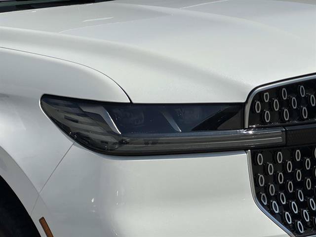 New 2027 Lincoln Navigator L Reserve AWD/4WD image 28