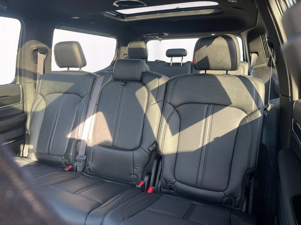 New 2026 Jeep Grand Wagoneer Summit w/ Rear Seat Video Group I AWD/4WD image 13