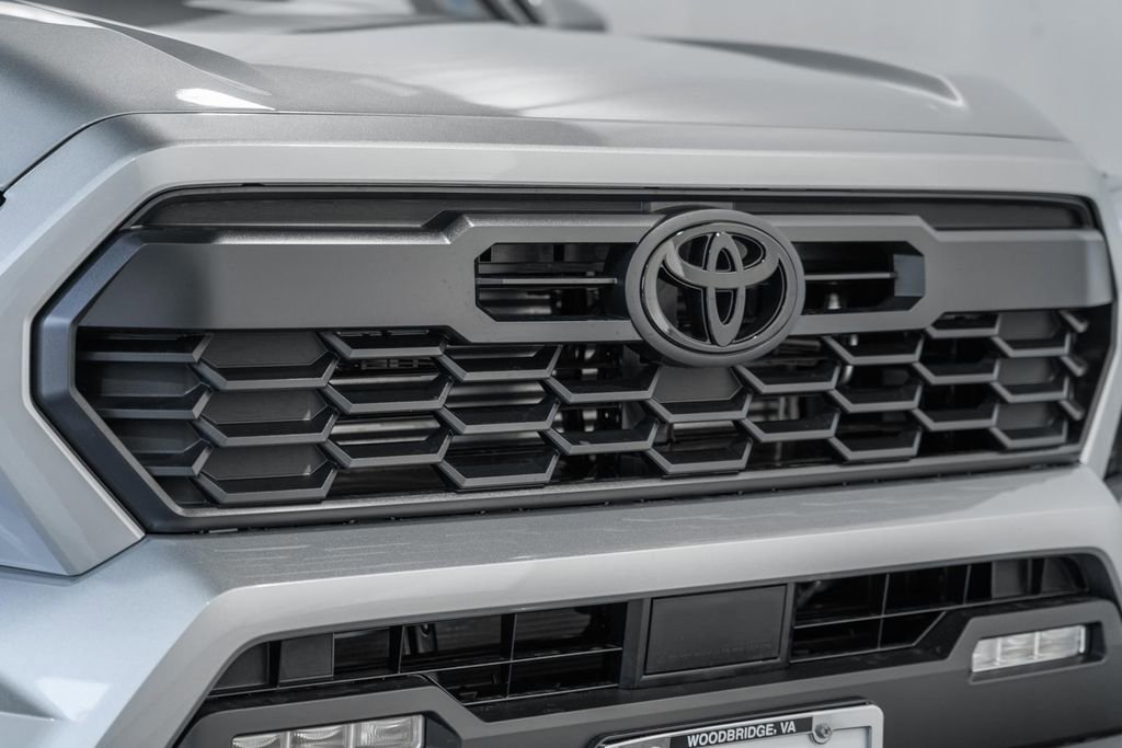 New 2026 Toyota Tacoma TRD Off-Road image 9