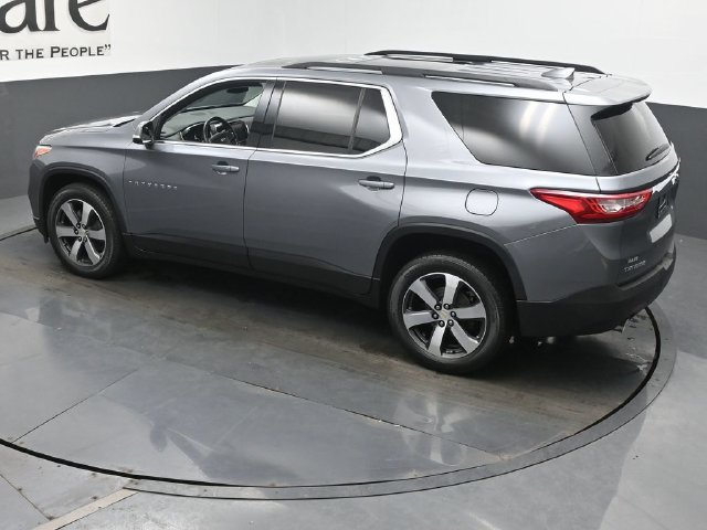 Used 2021 Chevrolet Traverse LT w/ LT Premium Package FWD image 48