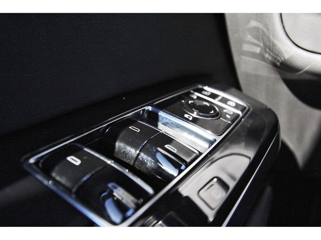 New 2026 Cadillac Escalade ESV Sport w/ Touring Package image 16