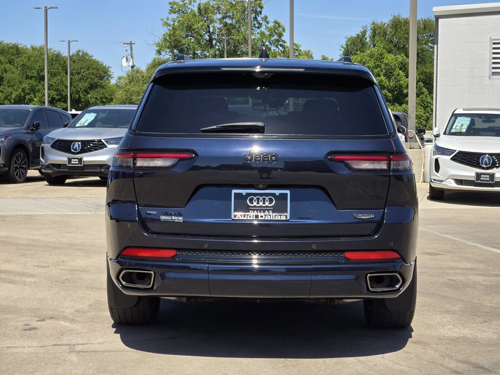 Used 2023 Jeep Grand Cherokee L Summit AWD/4WD image 9