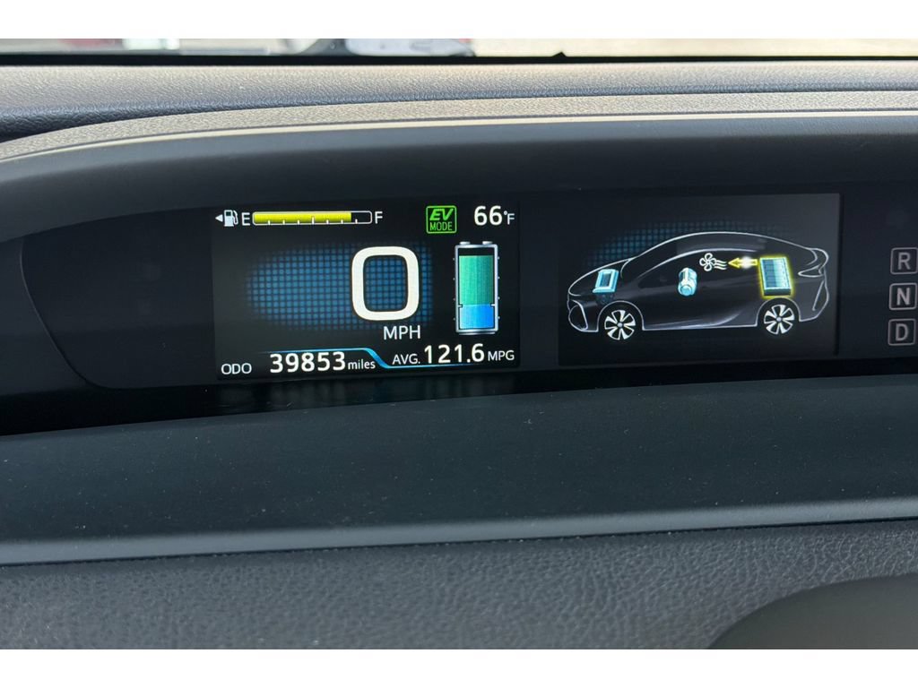 Certified 2021 Toyota Prius Prime Limited FWD image 29