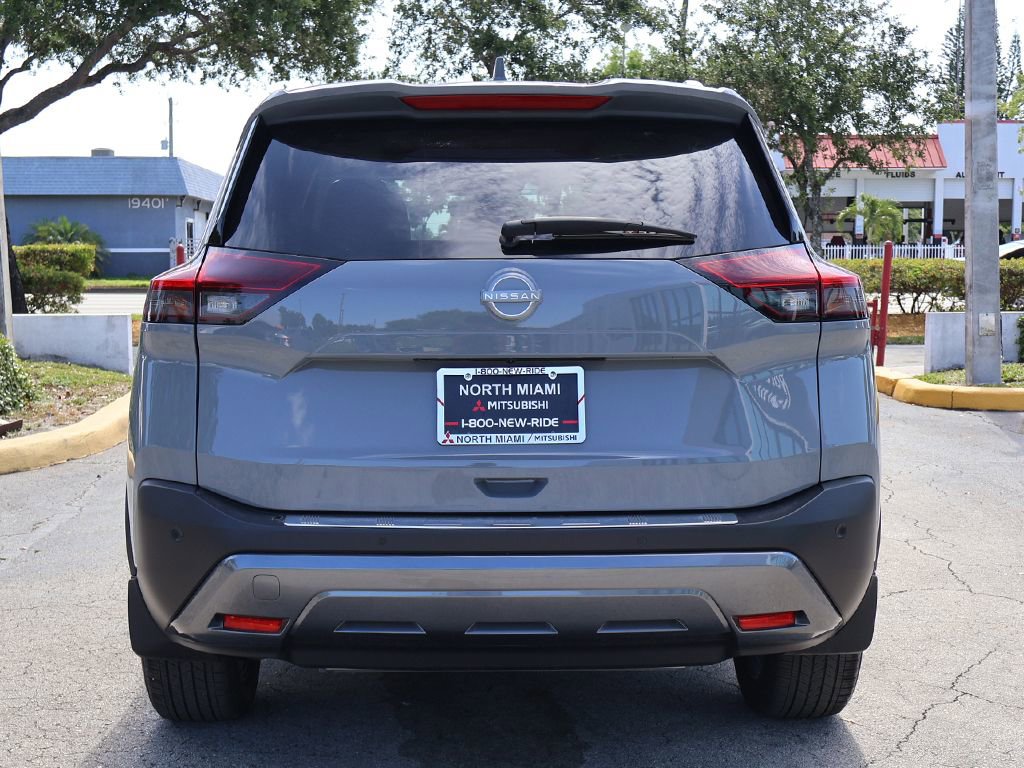 Used 2023 Nissan Rogue SL FWD image 11
