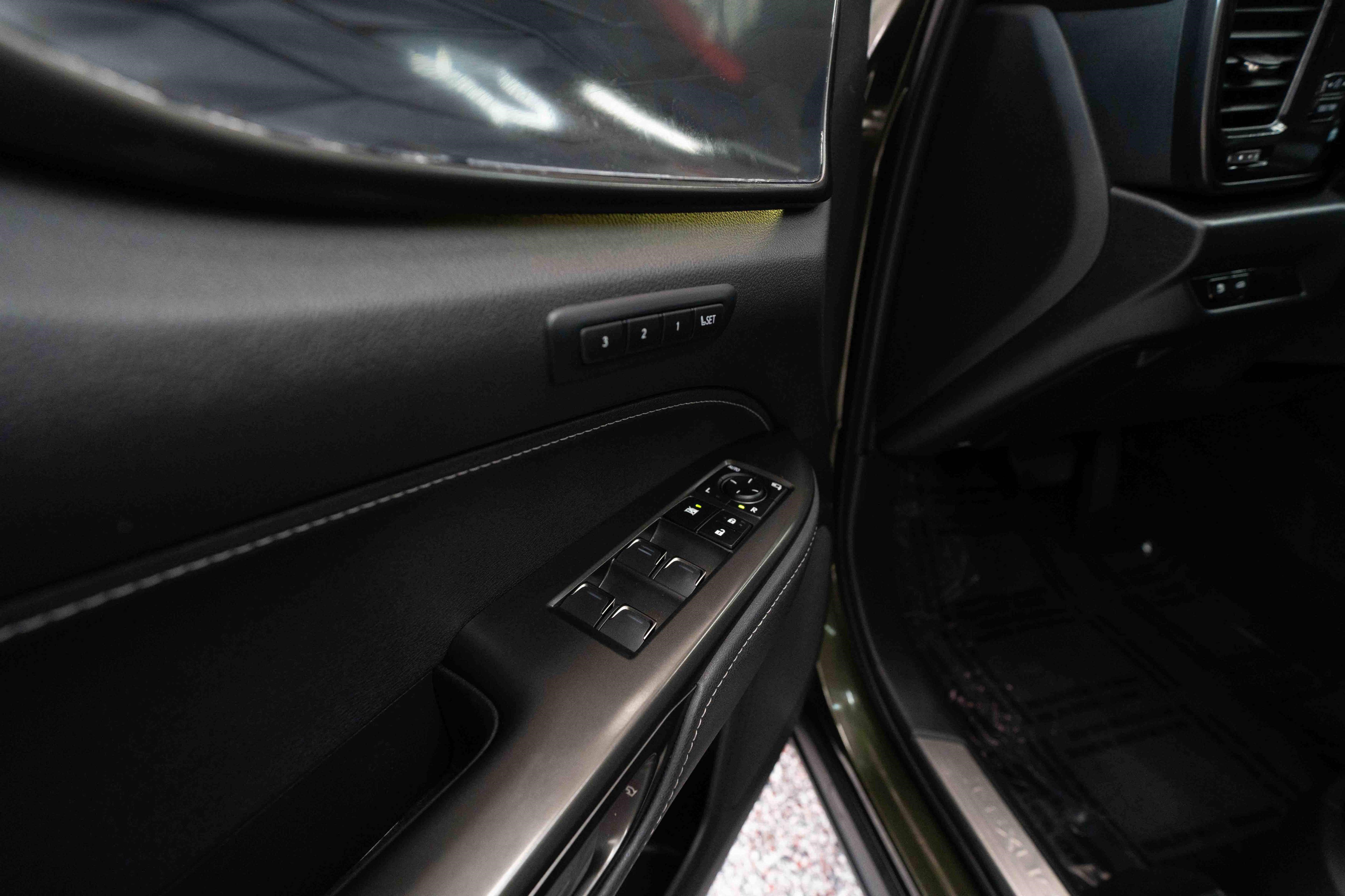 Used 2024 Lexus NX 350 AWD image 7