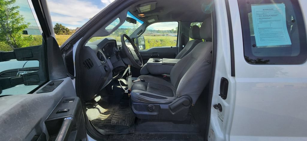 Used 2015 Ford F250 XL w/ Power Equipment Group AWD/4WD image 3