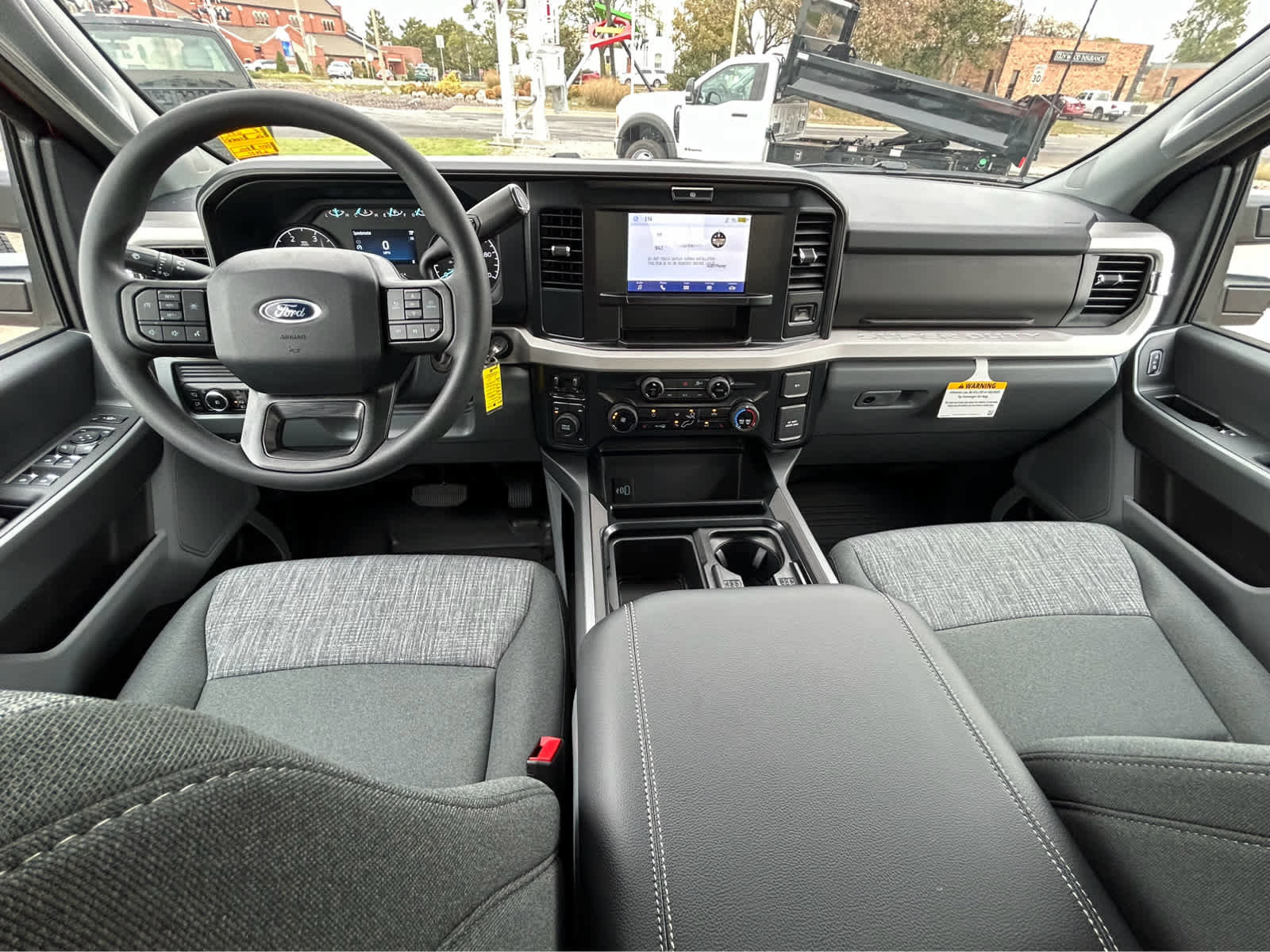 New 2026 Ford F550 4x4 Crew Cab w/ XLT Value Package image 10