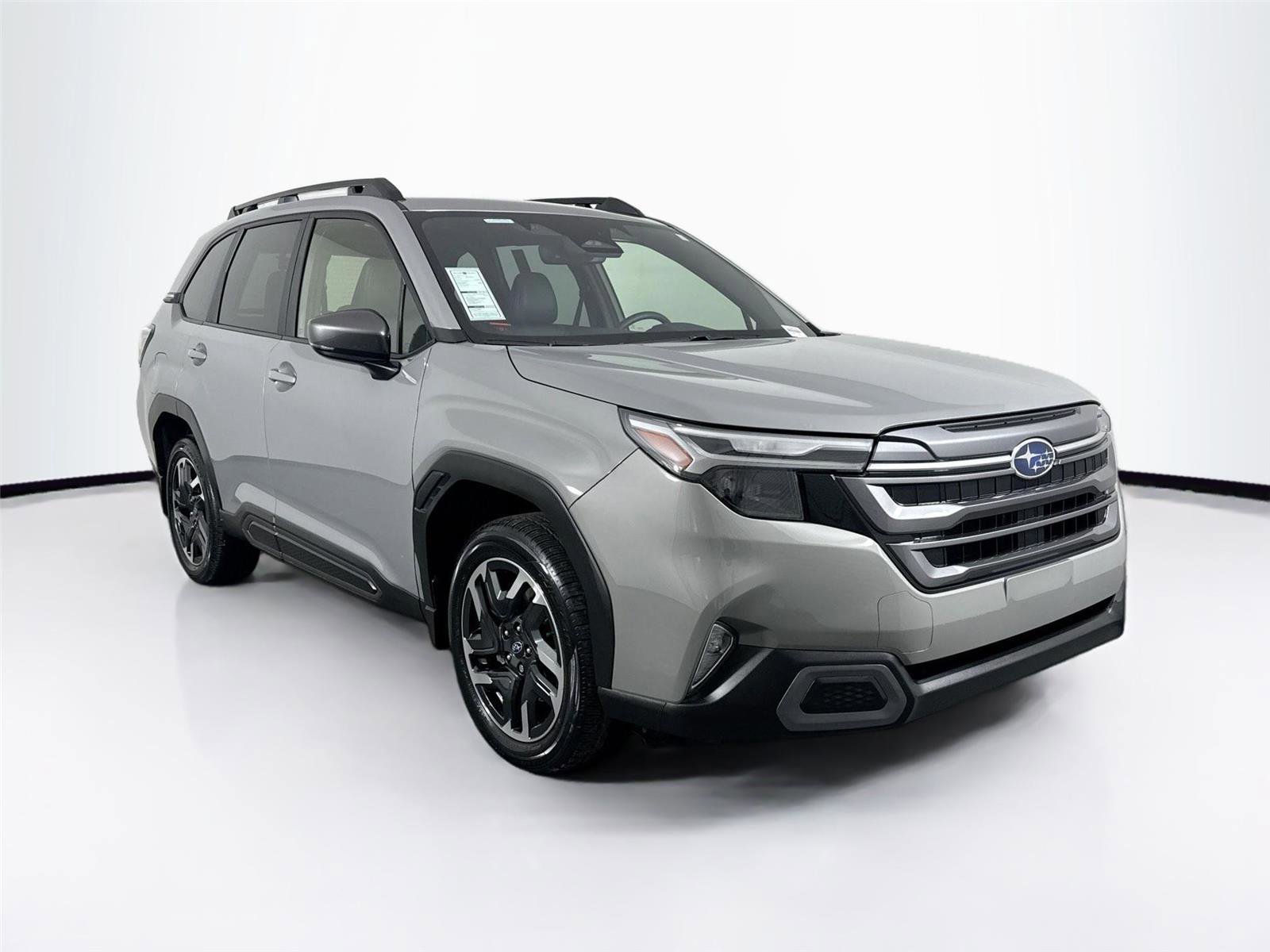 Used 2025 Subaru Forester Limited image 10