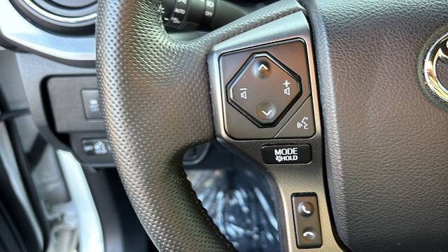 Used 2023 Toyota Tacoma TRD Off-Road w/ Technology Package image 18