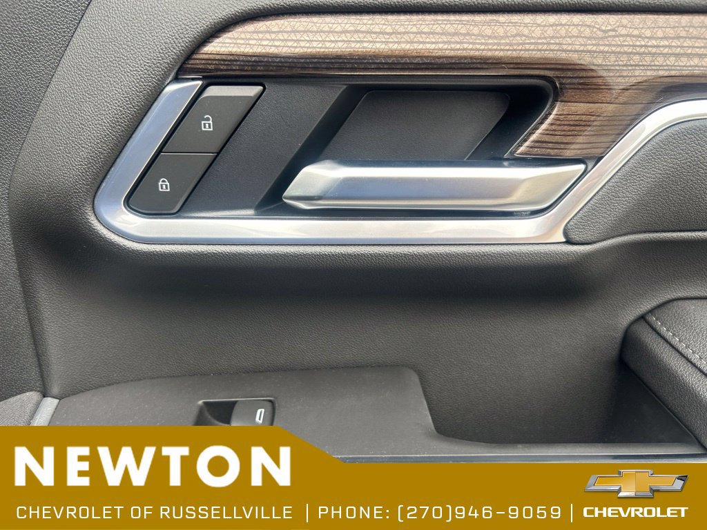 Used 2025 Chevrolet Silverado 2500 LT w/ All Star Edition AWD/4WD image 25