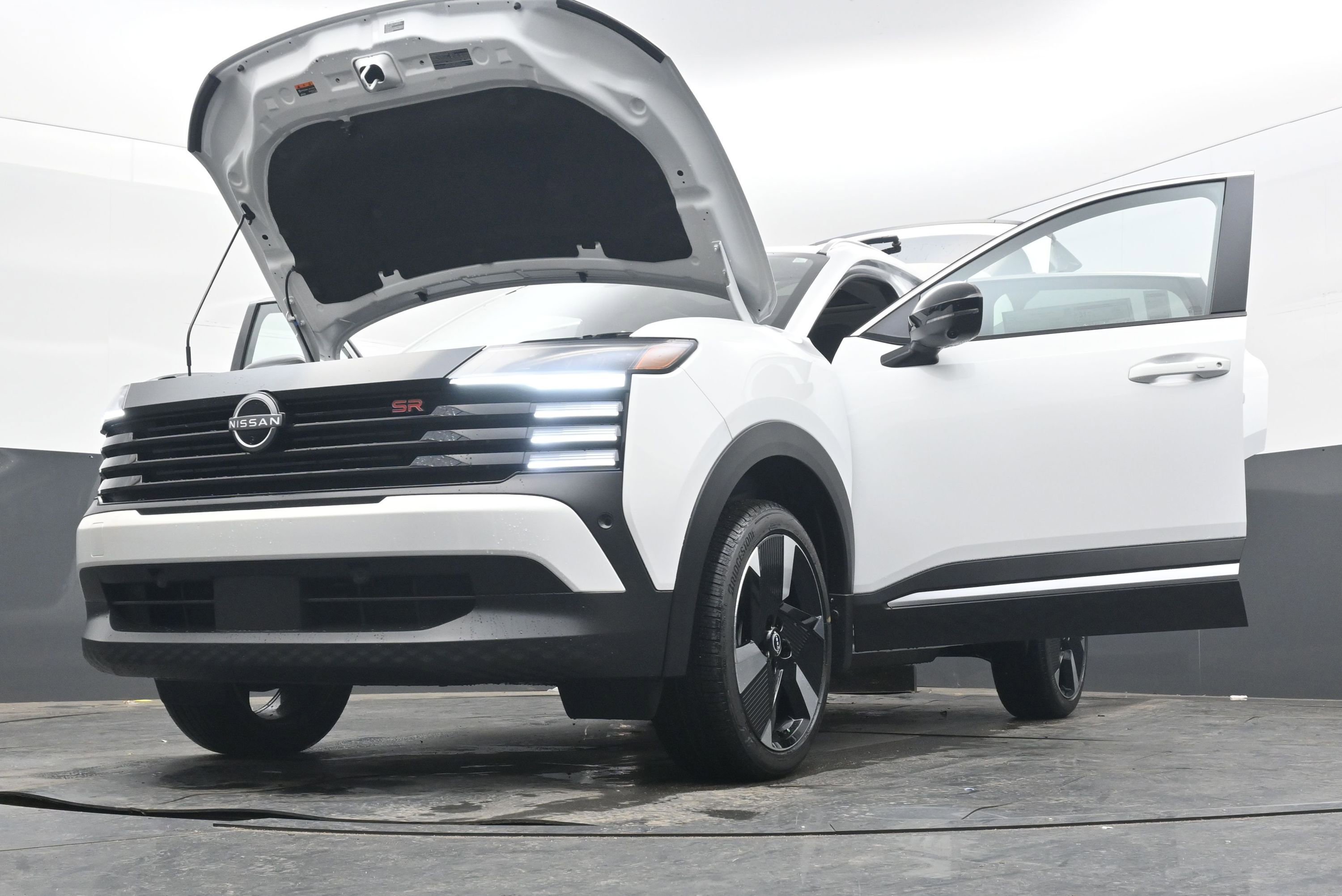 New 2026 Nissan Kicks SR w/ SR Premium Package image 41