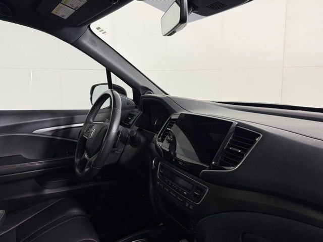 Used 2022 Honda Pilot TrailSport image 33