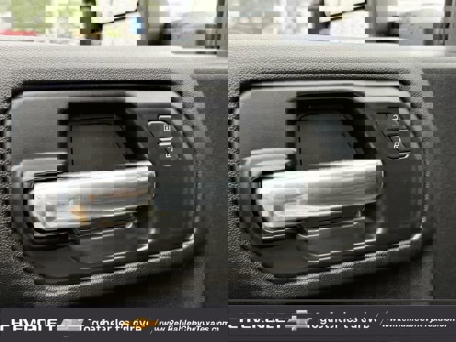 Used 2025 Chevrolet Silverado 2500 Custom w/ Custom Value Package image 29