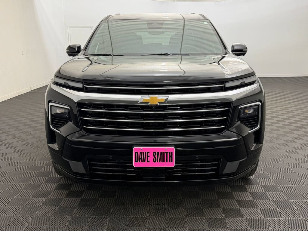 Used 2025 Chevrolet Traverse High Country FWD image 6