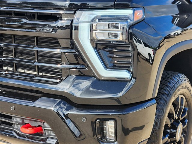Used 2025 Chevrolet Silverado 2500 LTZ w/ Trail Boss Package AWD/4WD image 18