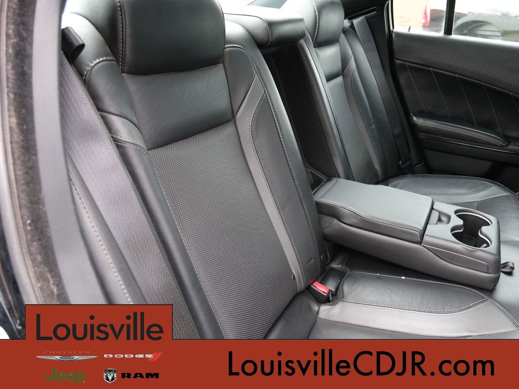 Used 2017 Dodge Charger SXT w/ AWD Plus Group image 31