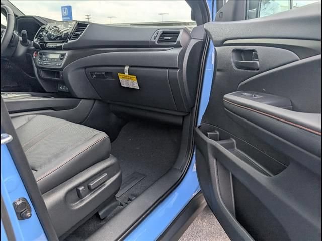 Certified 2025 Honda Ridgeline TrailSport+ image 20