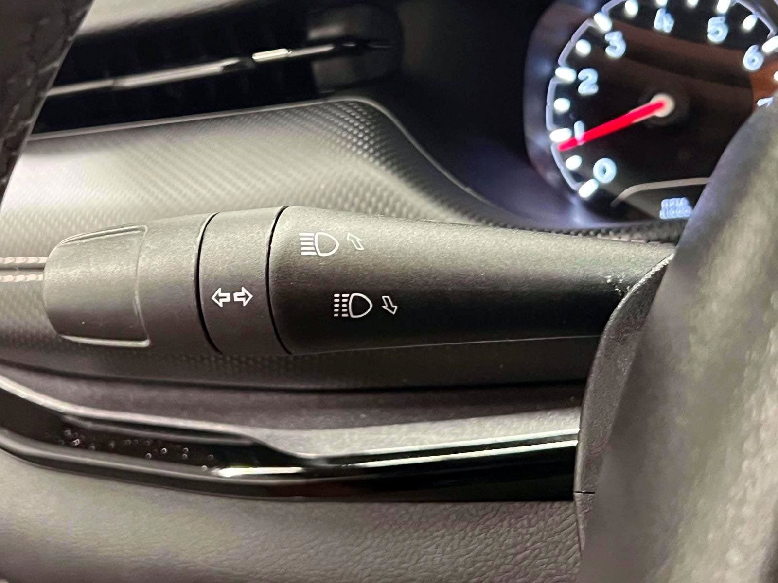 Used 2022 Jeep Compass Latitude AWD/4WD image 23