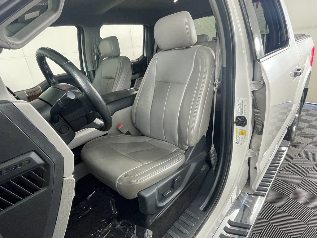 Used 2019 Ford F150 Lariat w/ Equipment Group 502A Luxury AWD/4WD image 24