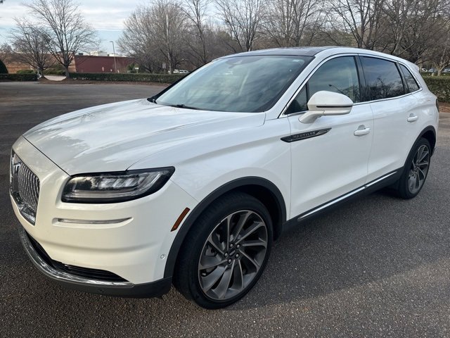 Used 2022 Lincoln Nautilus Reserve w/ Equipment Group 201A image 2