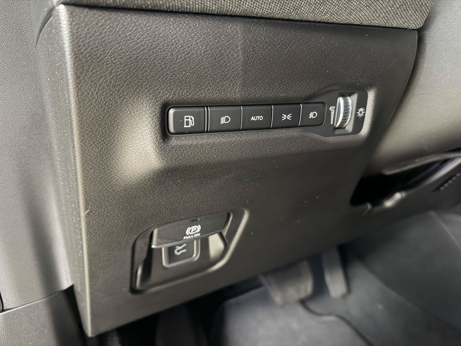 New 2026 Jeep Cherokee Laredo AWD/4WD image 10