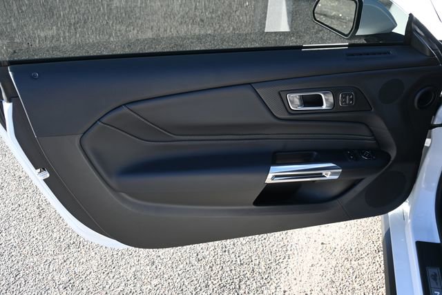 Used 2025 Ford Mustang GT Premium image 10