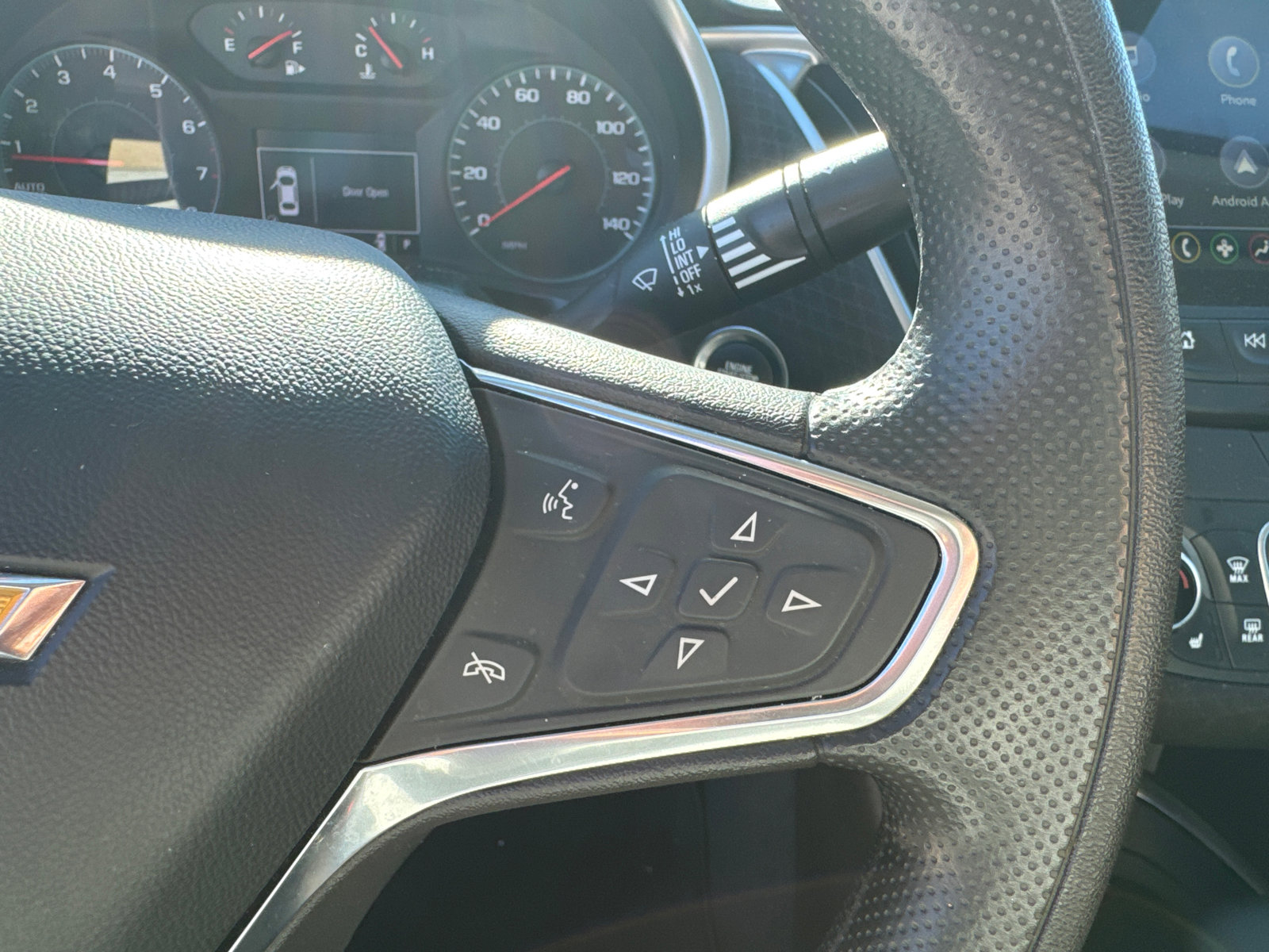 Used 2025 Chevrolet Malibu LT image 30