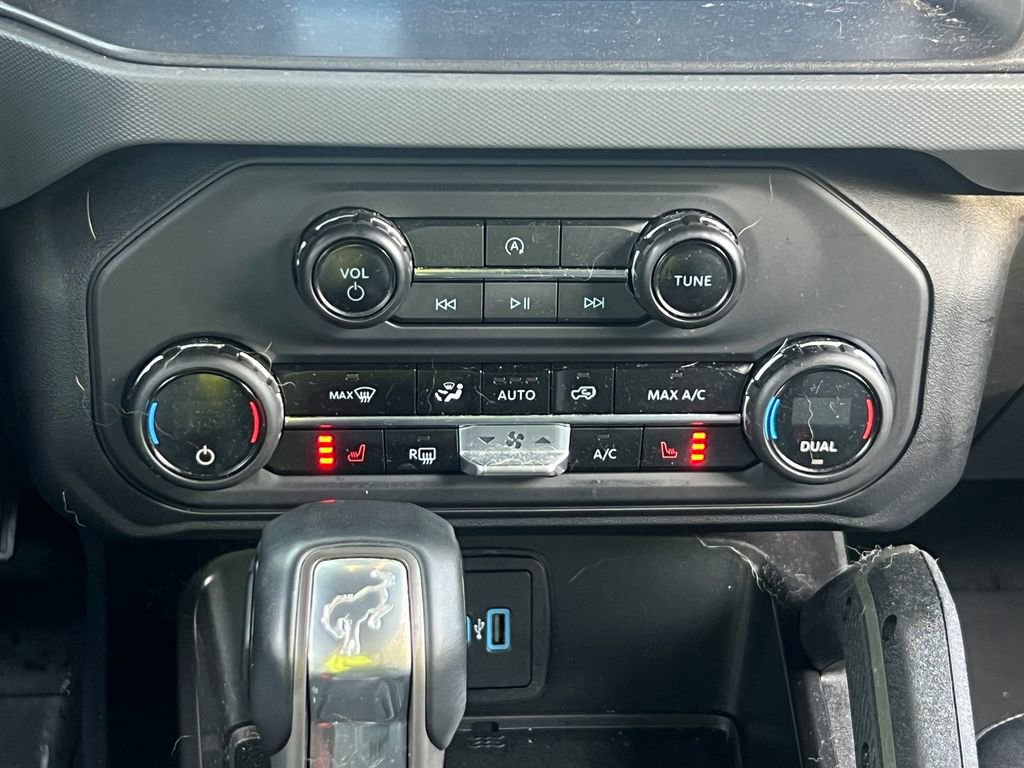 Used 2024 Ford Bronco Everglades image 16