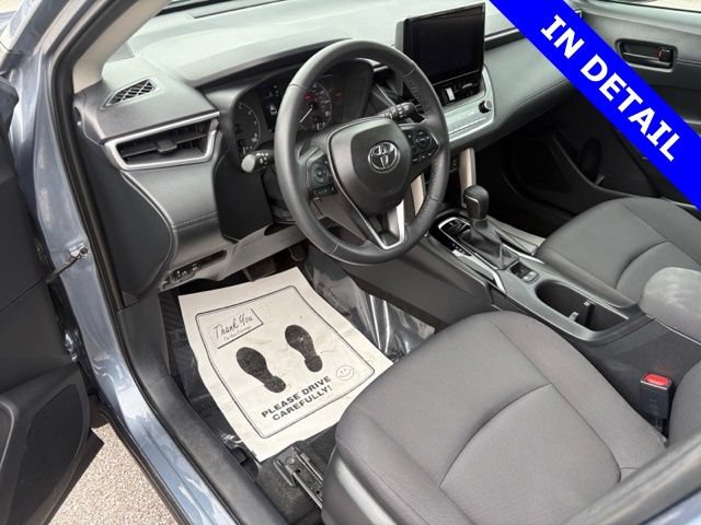 Used 2024 Toyota Corolla Cross LE AWD/4WD image 35