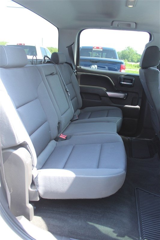 Used 2018 Chevrolet Silverado 1500 LT w/ Max Trailering Package AWD/4WD image 20