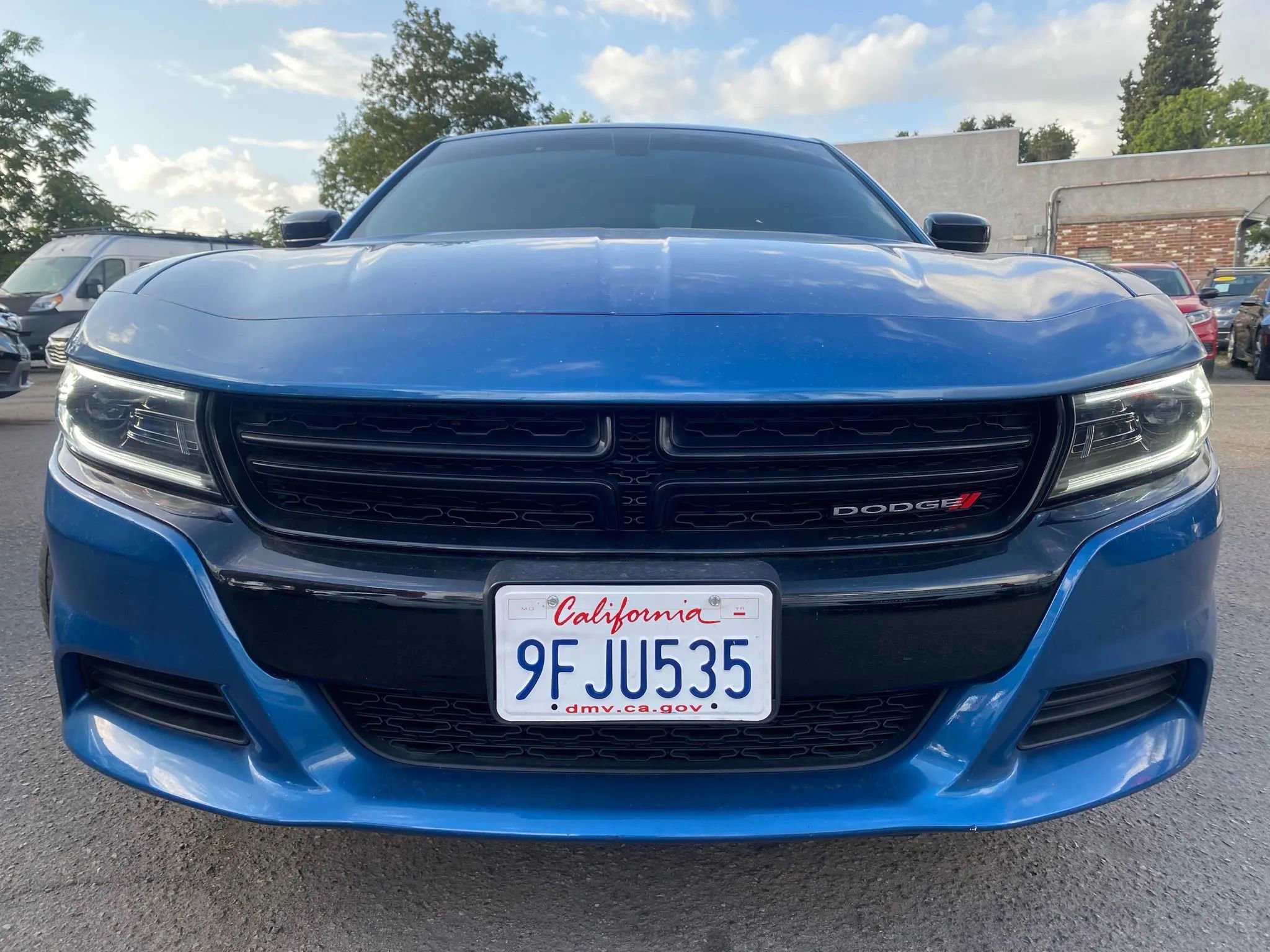 Used 2023 Dodge Charger SXT w/ Blacktop Package image 4