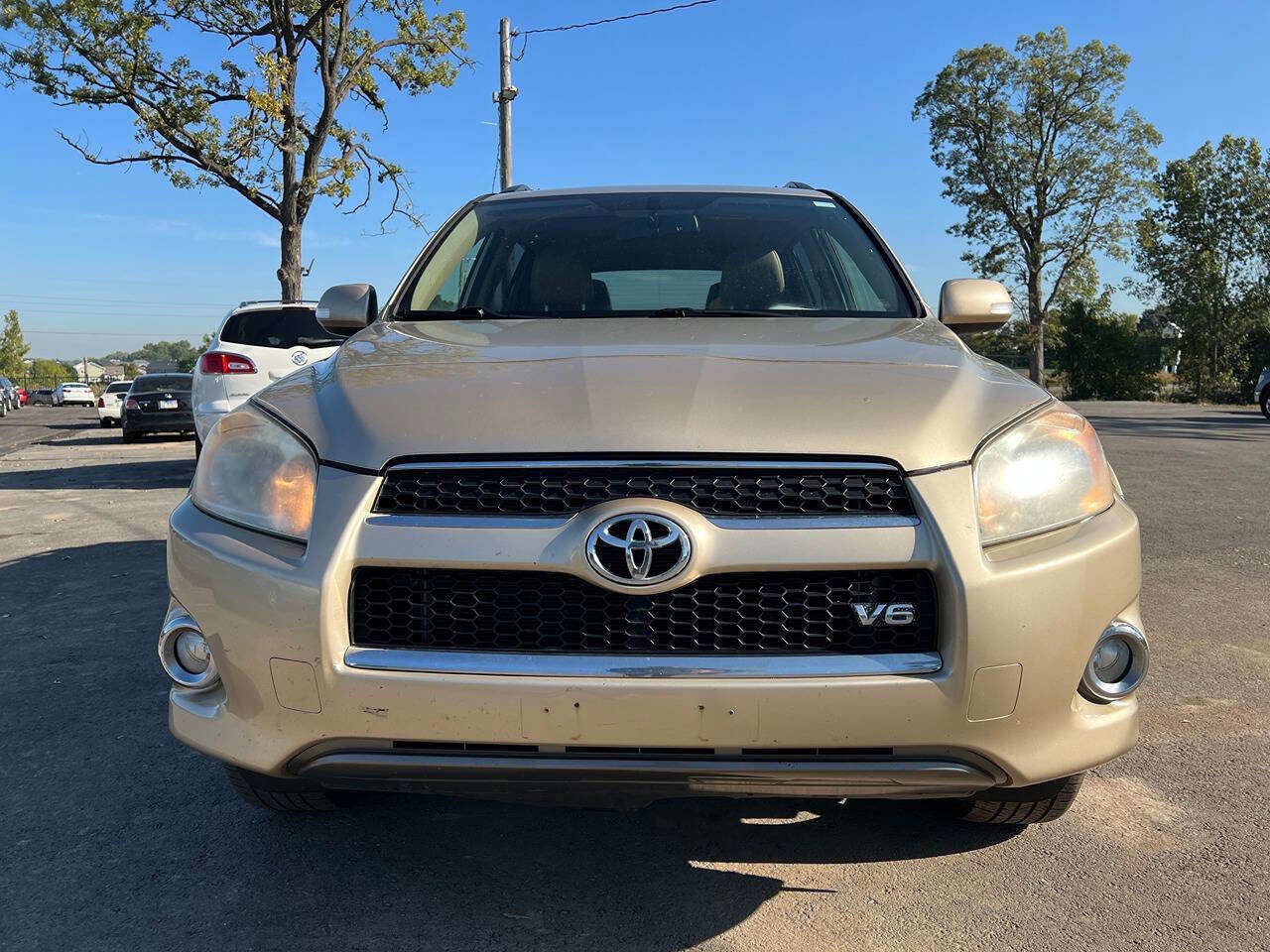 Used 2012 Toyota RAV4 Limited image 3