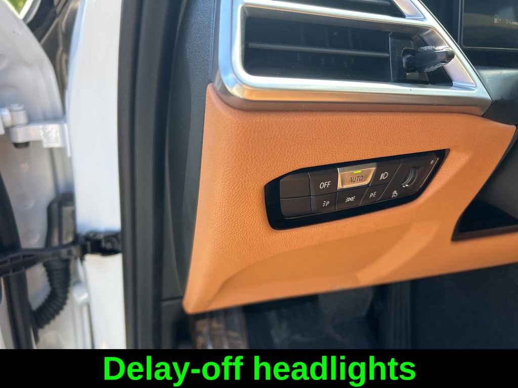 Used 2025 BMW 330i xDrive 330i xDrive image 41