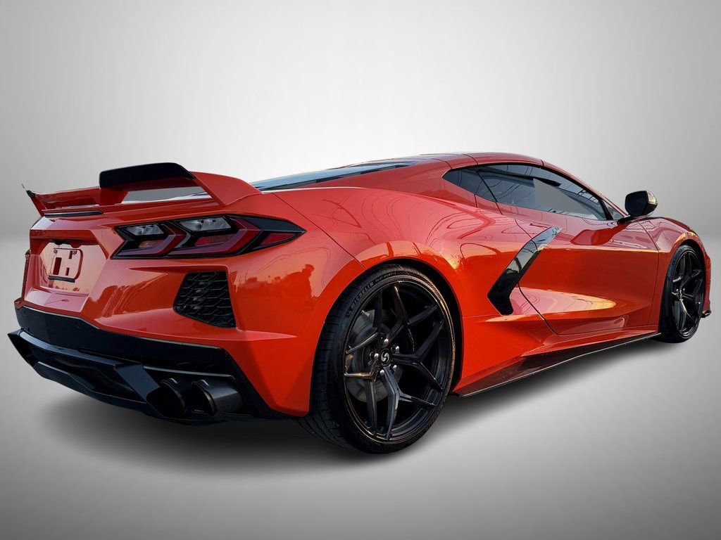 Used 2020 Chevrolet Corvette Stingray Preferred Cpe w/ 2LT Preferred Equipment Group image 3