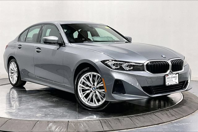 Used 2023 BMW 330i xDrive Sedan w/ Premium Package AWD/4WD image 6