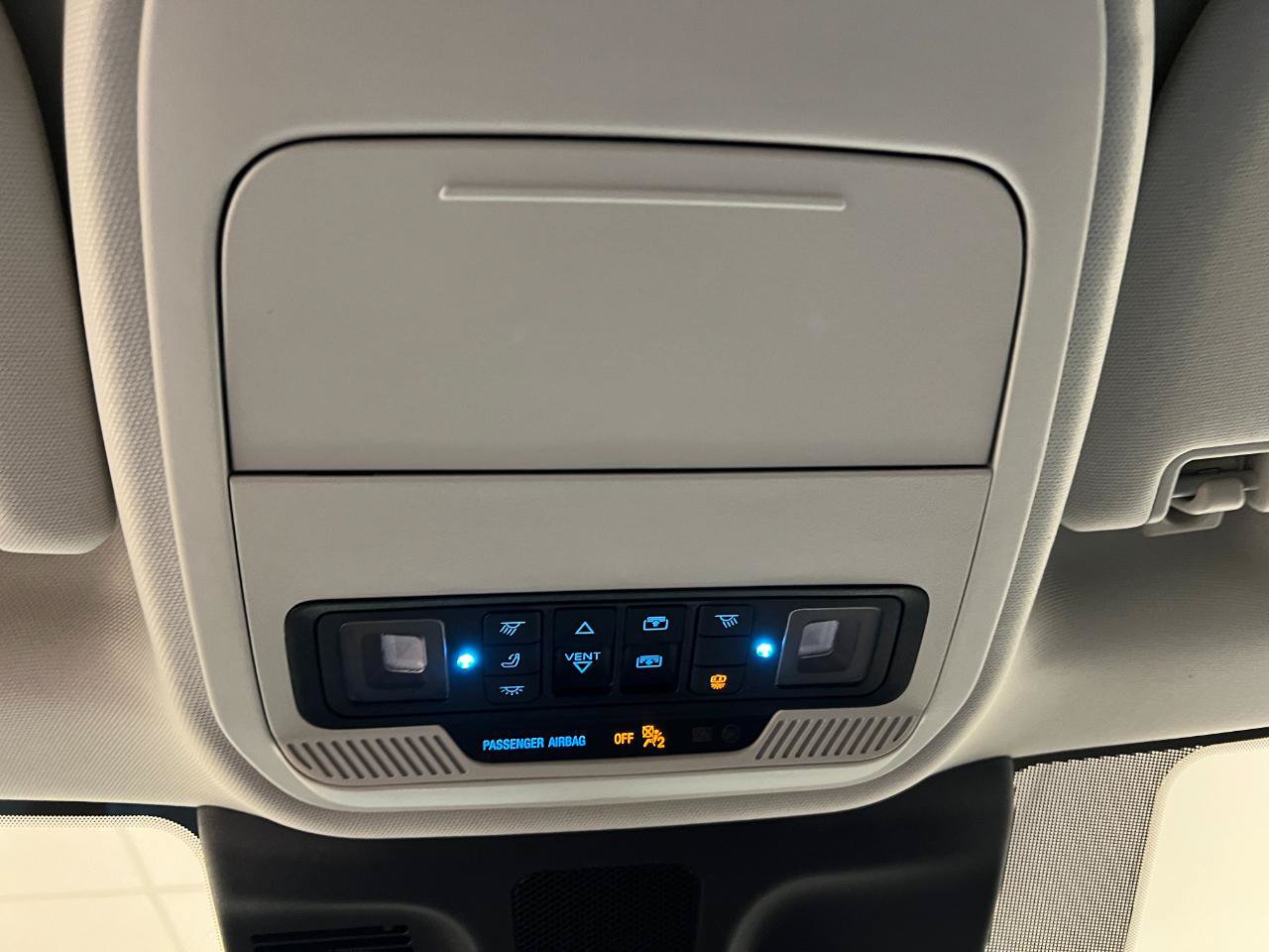 Used 2025 Ford Expedition Max Platinum AWD/4WD image 46