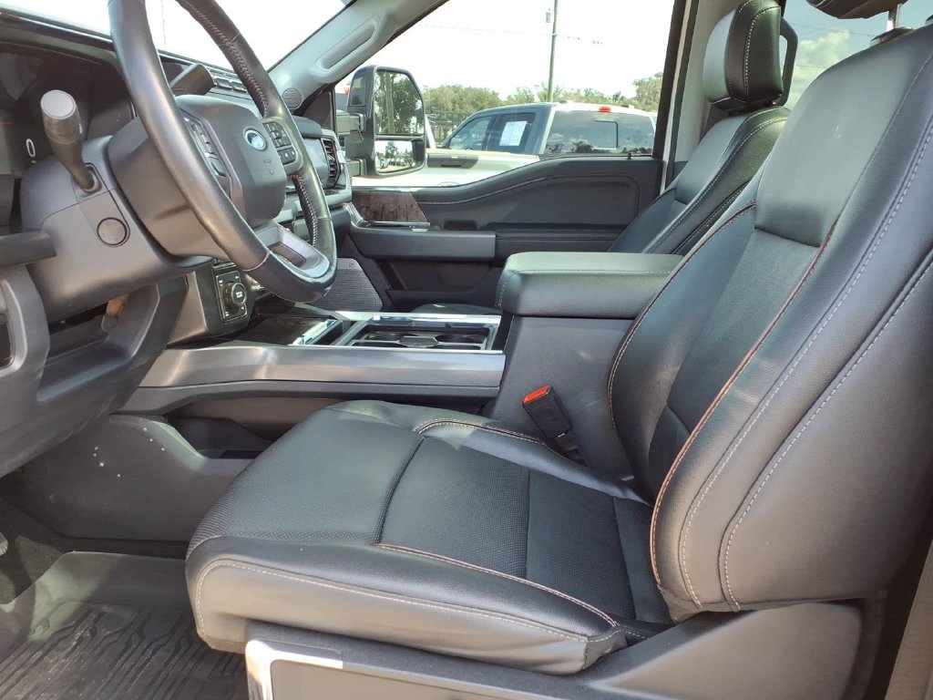 Used 2024 Ford F250 Lariat w/ Sport Appearance Package AWD/4WD image 24
