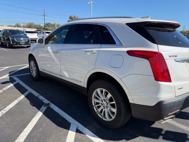 Used 2018 Cadillac XT5 AWD image 4
